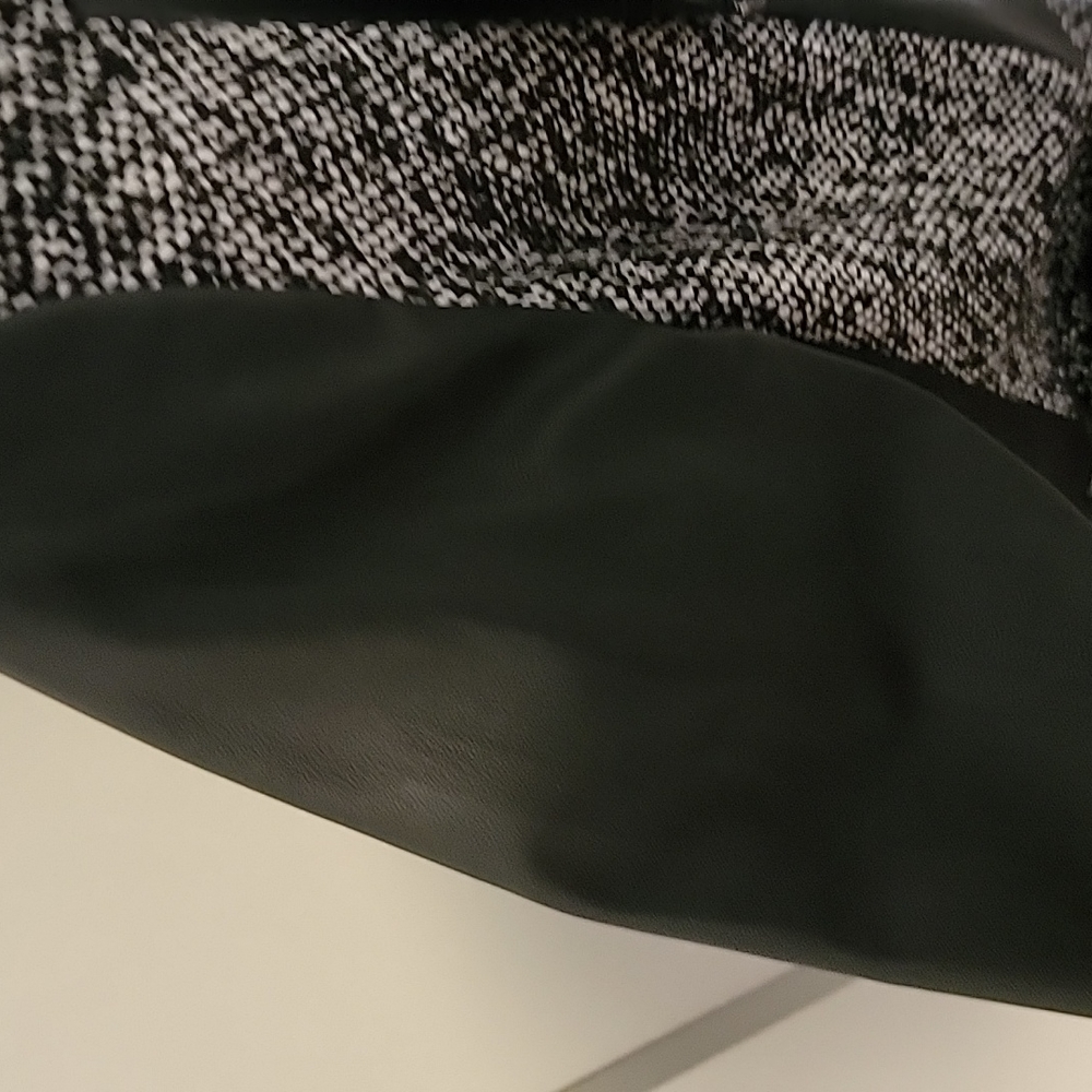 ELLEN TRACY JACKET - Picture 5 of 7